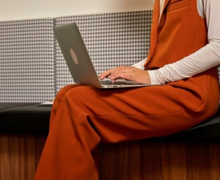 This Tool Combines ChatGPT, Gemini, Grok, and More AI Models