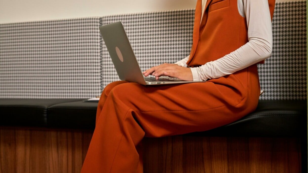 This Tool Combines ChatGPT, Gemini, Grok, and More AI Models