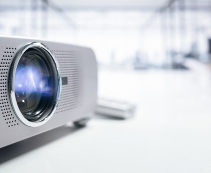 Top 5 Projectors Recommended by Experts Priced Below $300