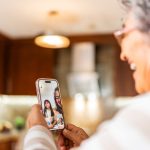 Top 8 Budget-Friendly and High-End Smartphones for Seniors in 2026