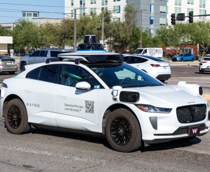 Waymo Autonomous Taxi Skillfully Avoids Crash at Train Crossing