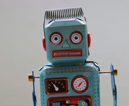 WhatsApp Integrates AI-Created Replies for Messaging