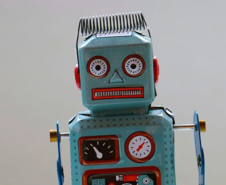 WhatsApp Integrates AI-Created Replies for Messaging