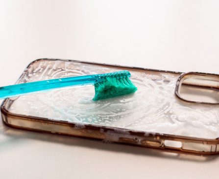 A Comprehensive Guide to Thoroughly Cleaning Your Silicone Phone Case