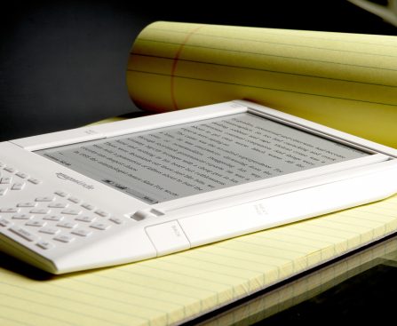 Amazon Discontinues Support for Older Kindles and Kindle Fires