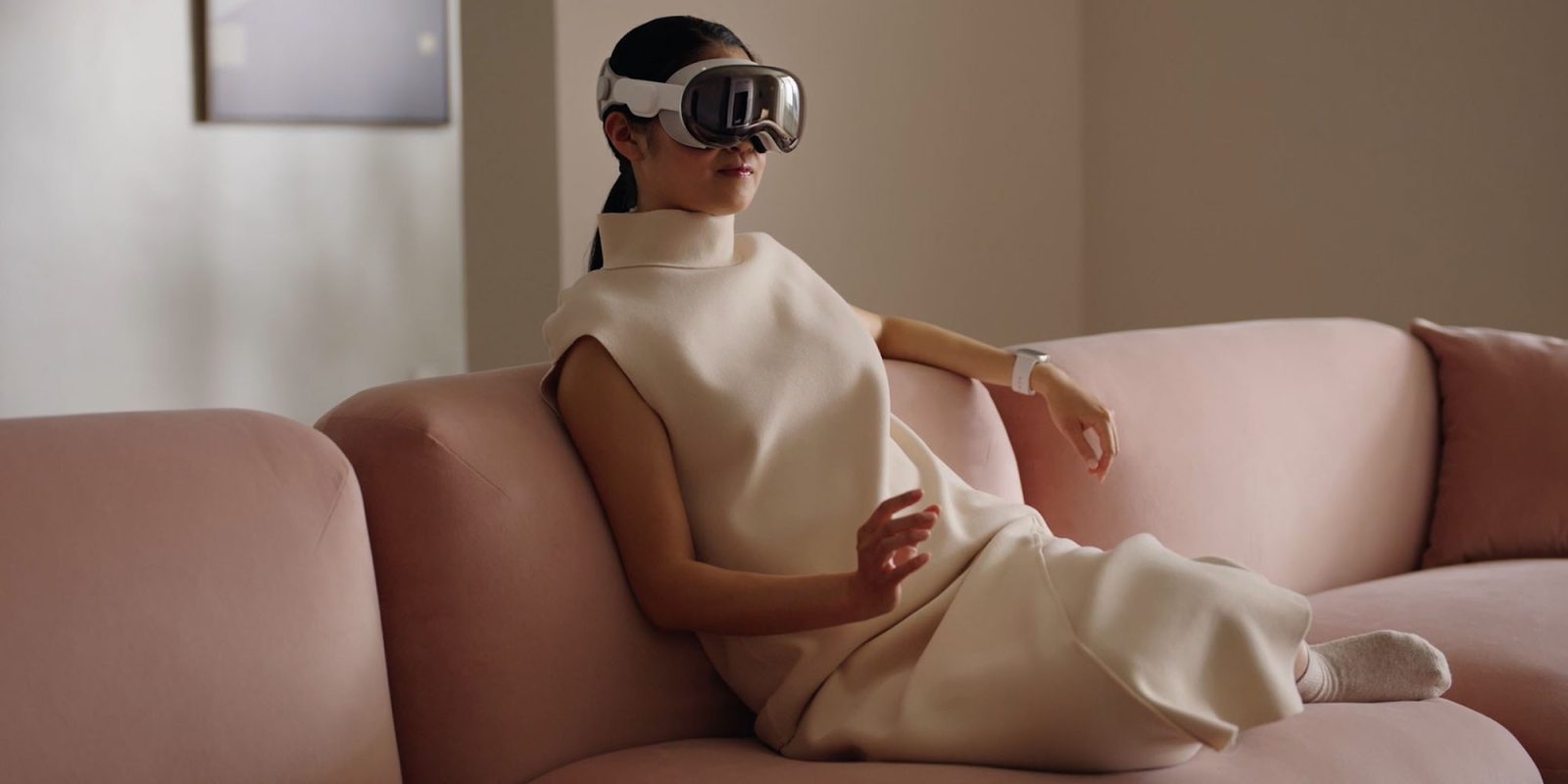 Apple Glasses Might Include Vision Pro-Like Hand Gesture Support, Based on Unconfirmed Speculation