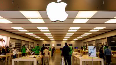 Apple is closing its first unionized store