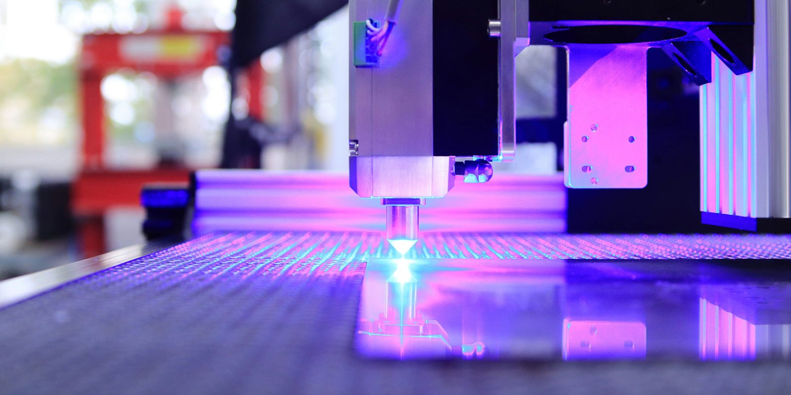 Apple Reaches 100% Recycled Materials in Three Categories and Launches 10% Price Reduction