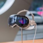 Apple Vision Pro: Tackling Leadership Obstacles for Future Advancement