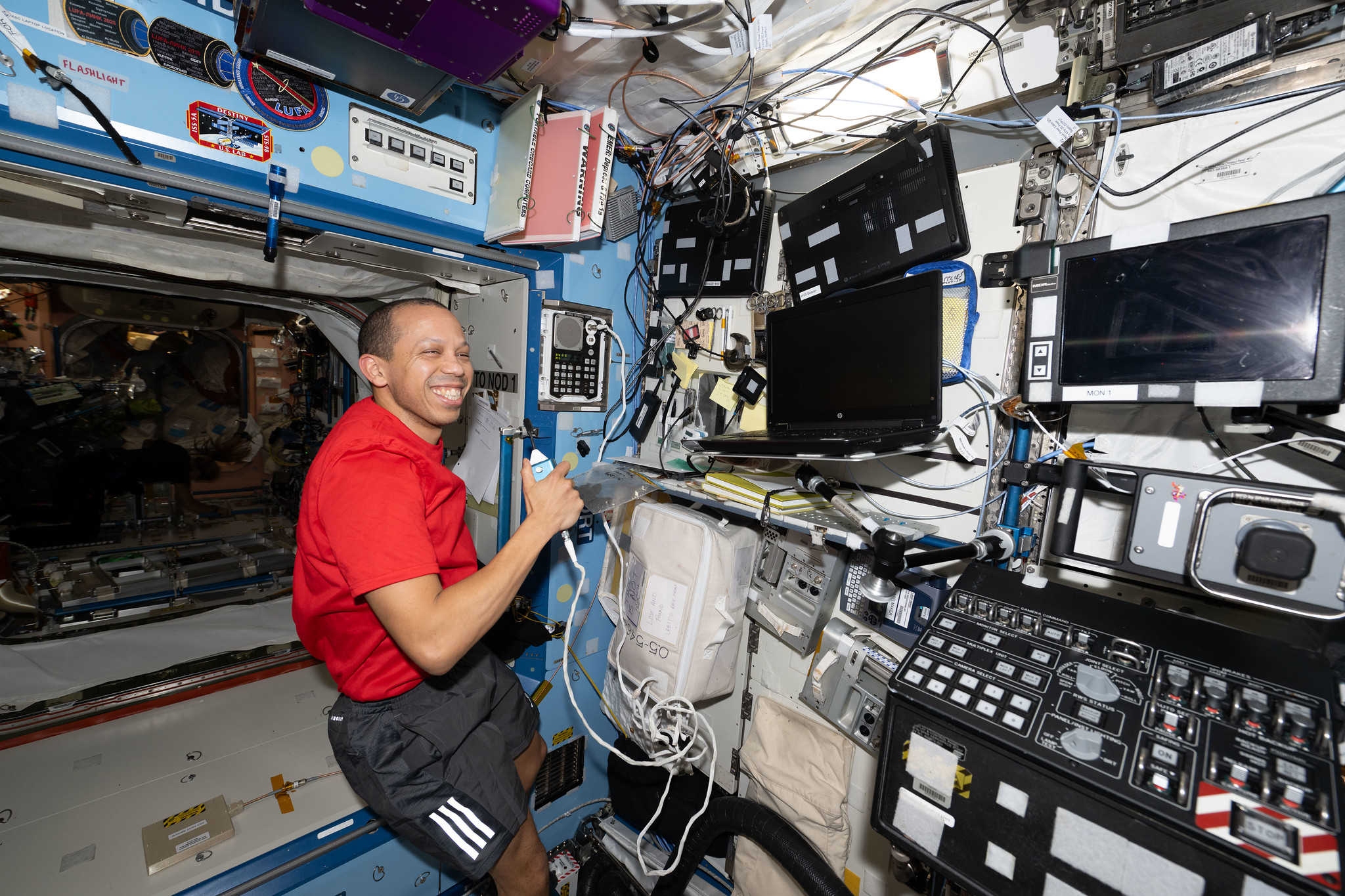 Astronauts on the ISS to Receive New Laptops