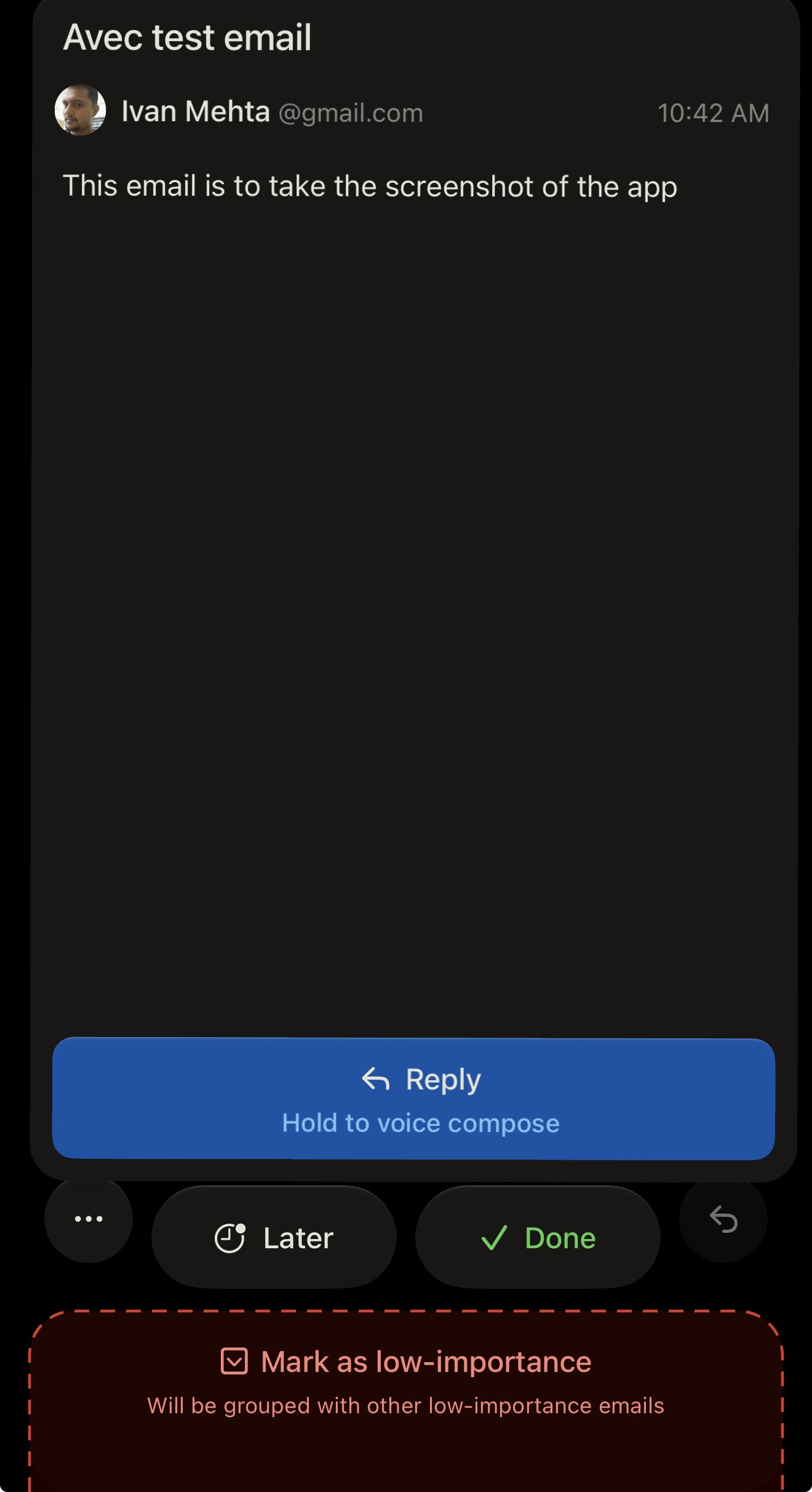 Avec's Tinder-inspired email app lets you swipe through your inbox