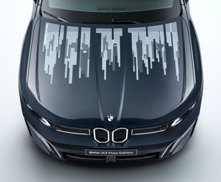 BMW Nears Launch of Color-Changing Car