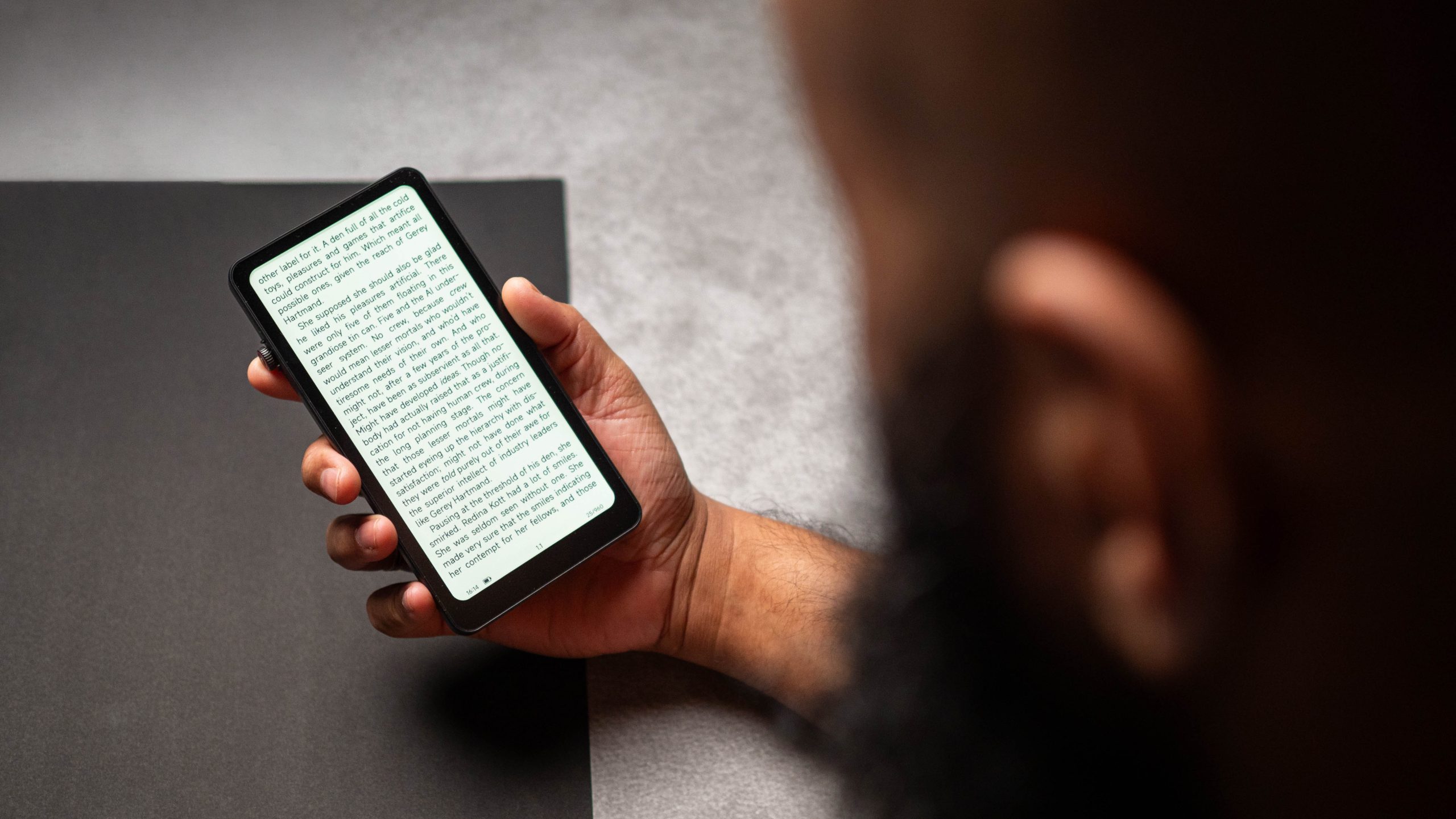 Budget-Friendly E-Reader Transforms Reading Experience