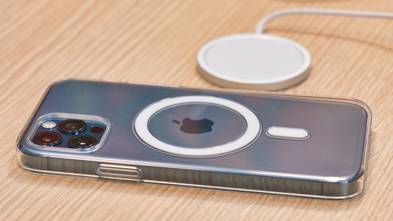 Budget-Friendly Wireless Charger Alternatives to Apple's MagSafe in 2026