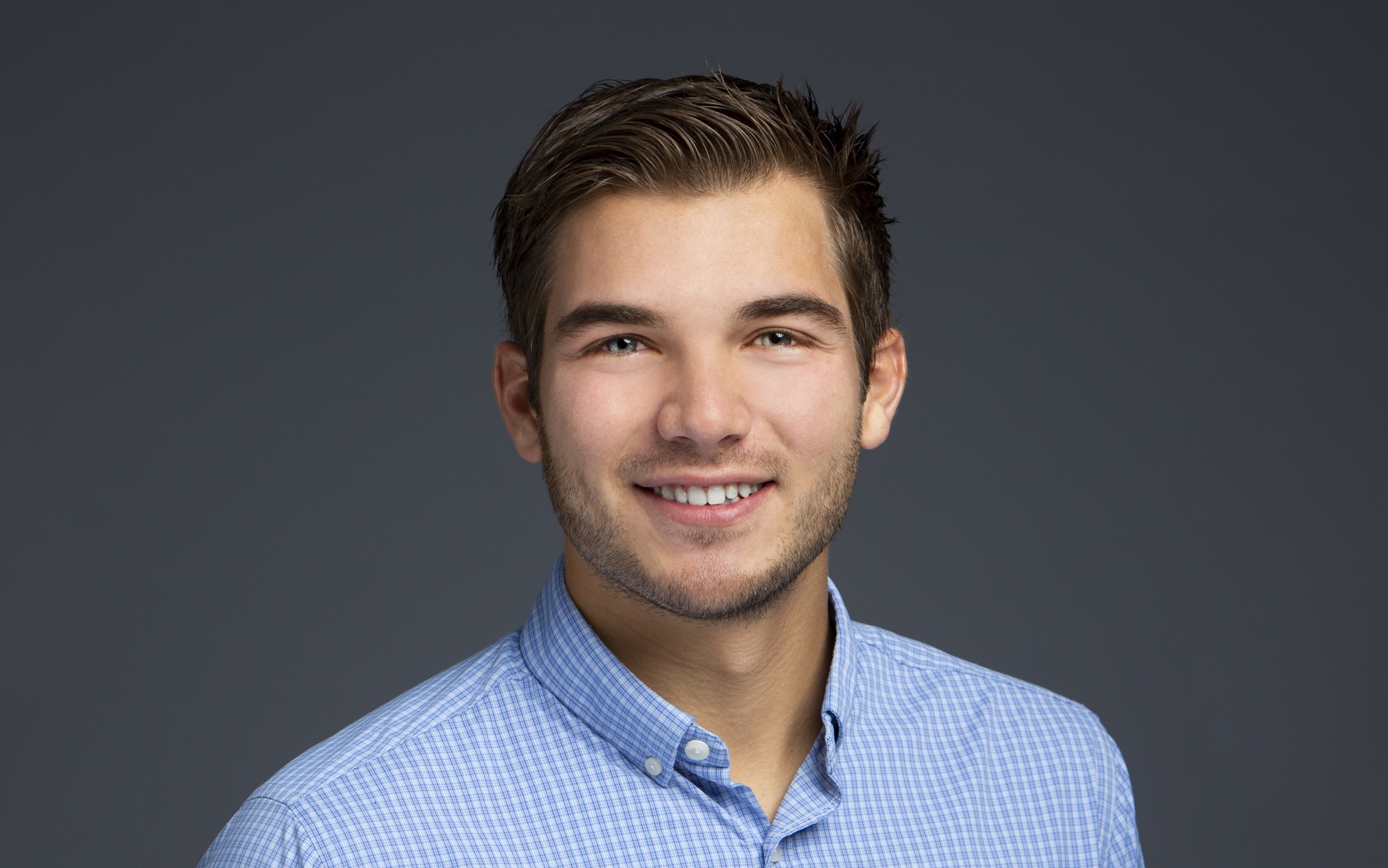 Cathie Wood's ARK Makes First Lead Investment in Startup Lucra — and It's Not AI