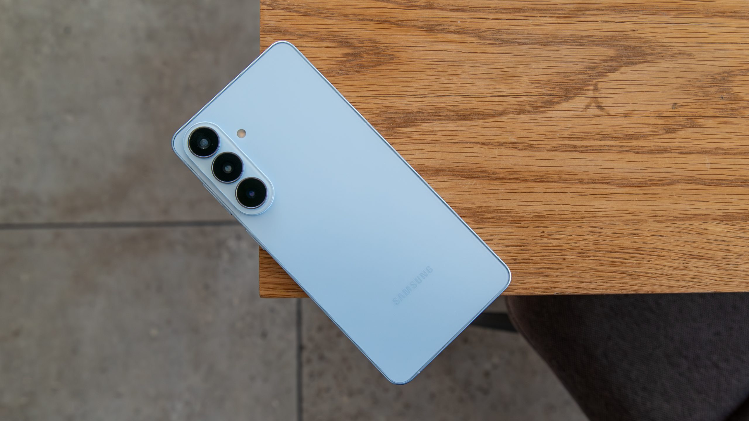 Certain Galaxy S27 variants might not get the UFS 5.0 storage enhancement next year.