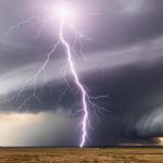 Compact Camera Gadget for Recording Flawless Lightning Strikes