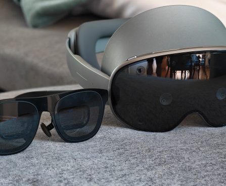 Comparing Samsung's Galaxy XR and Smart Glasses: Which One is Superior for Enhancing Your Content?
