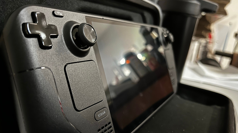 Comprehending the Significance of a Steam Deck LED Flashing Three Times