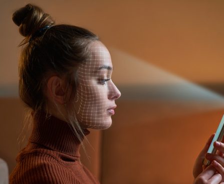 Contrasting Face ID and Fingerprint: Assessing Mobile Security Alternatives