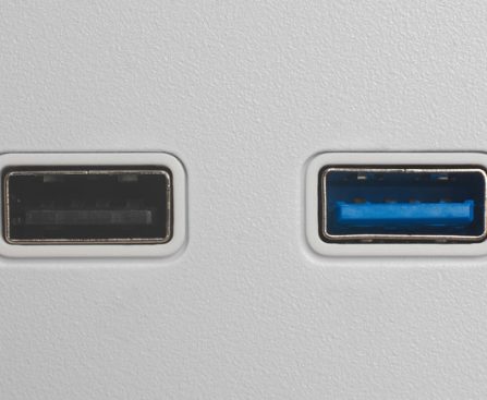 Contrasting USB Port Speeds: Blue versus Black