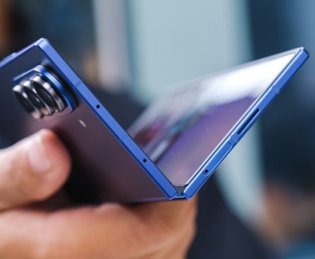 Crucial Hints and Techniques for Utilizing Foldable Phones