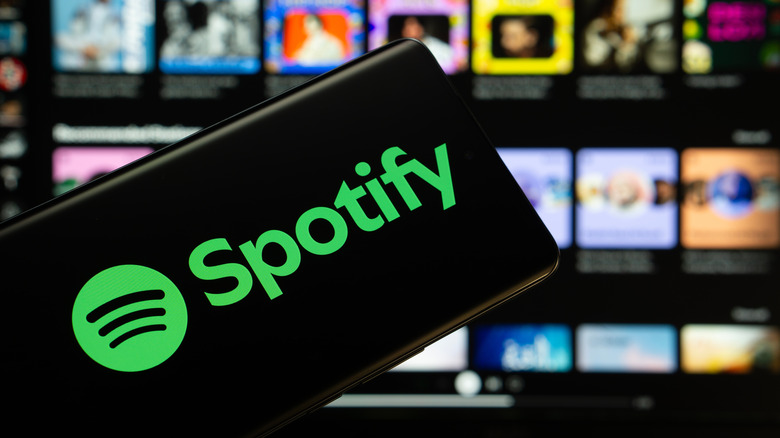 Crucial Xbox Applications to Install in 2026