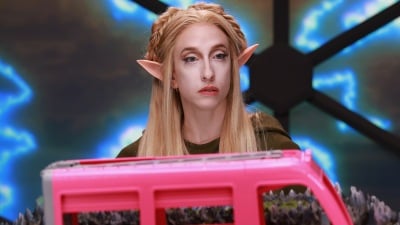 Dimension 20: Bus Dragon Master Katie Marovitch Shares Tips for Winning at D&D