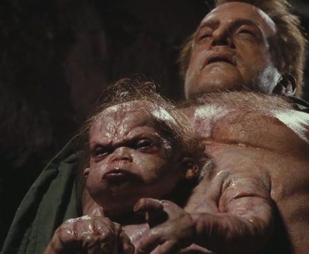 "Director Paul Verhoeven Deceived by Lifelike Prop on Total Recall Set"