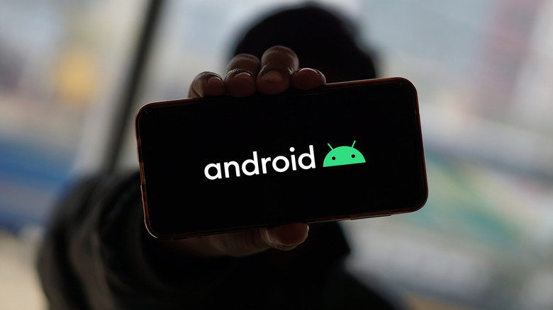 Disproving 5 Misconceptions About Android Phones That Are False