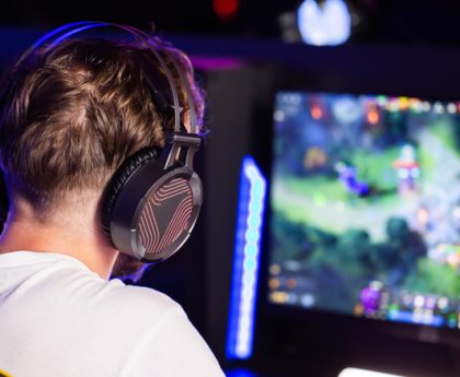 Disproving the Myth: The Safety of Contemporary Computer Monitors for Your Vision