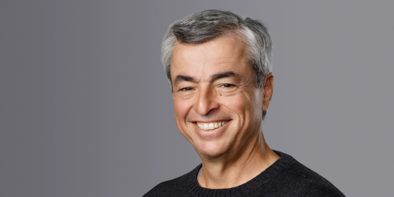 Eddy Cue Clarifies the Apparent Randomness of Charges on Apple's Credit Card