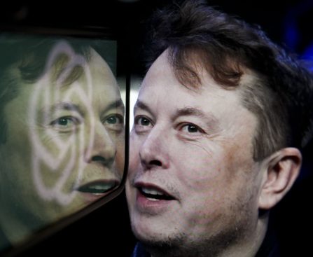 Elon Musk Confronted by His Own Tweets on the Stand