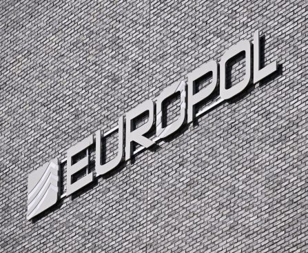 European Police Email 75,000 People Urging Them to Cease DDoS Attacks