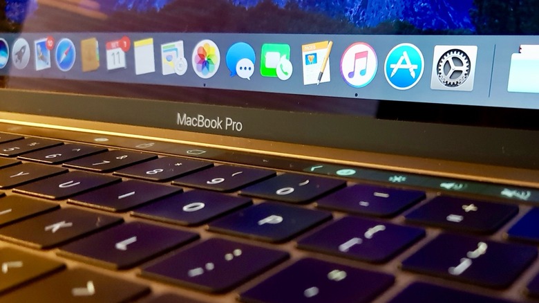 Factors Leading to Apple's Elimination of the Touch Bar from the MacBook Pro