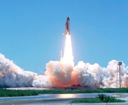 "For All Mankind Exhibits a Purposeful Error in Its Space Shuttle Design"