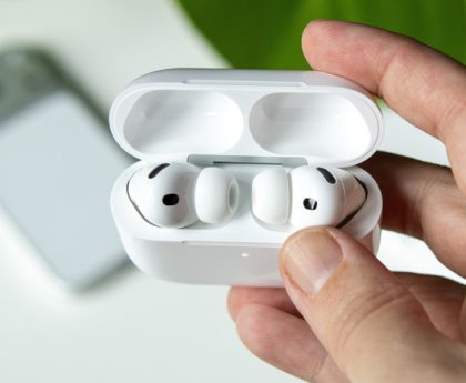 Four Typical Errors to Steer Clear Of When Cleaning Your Earbuds