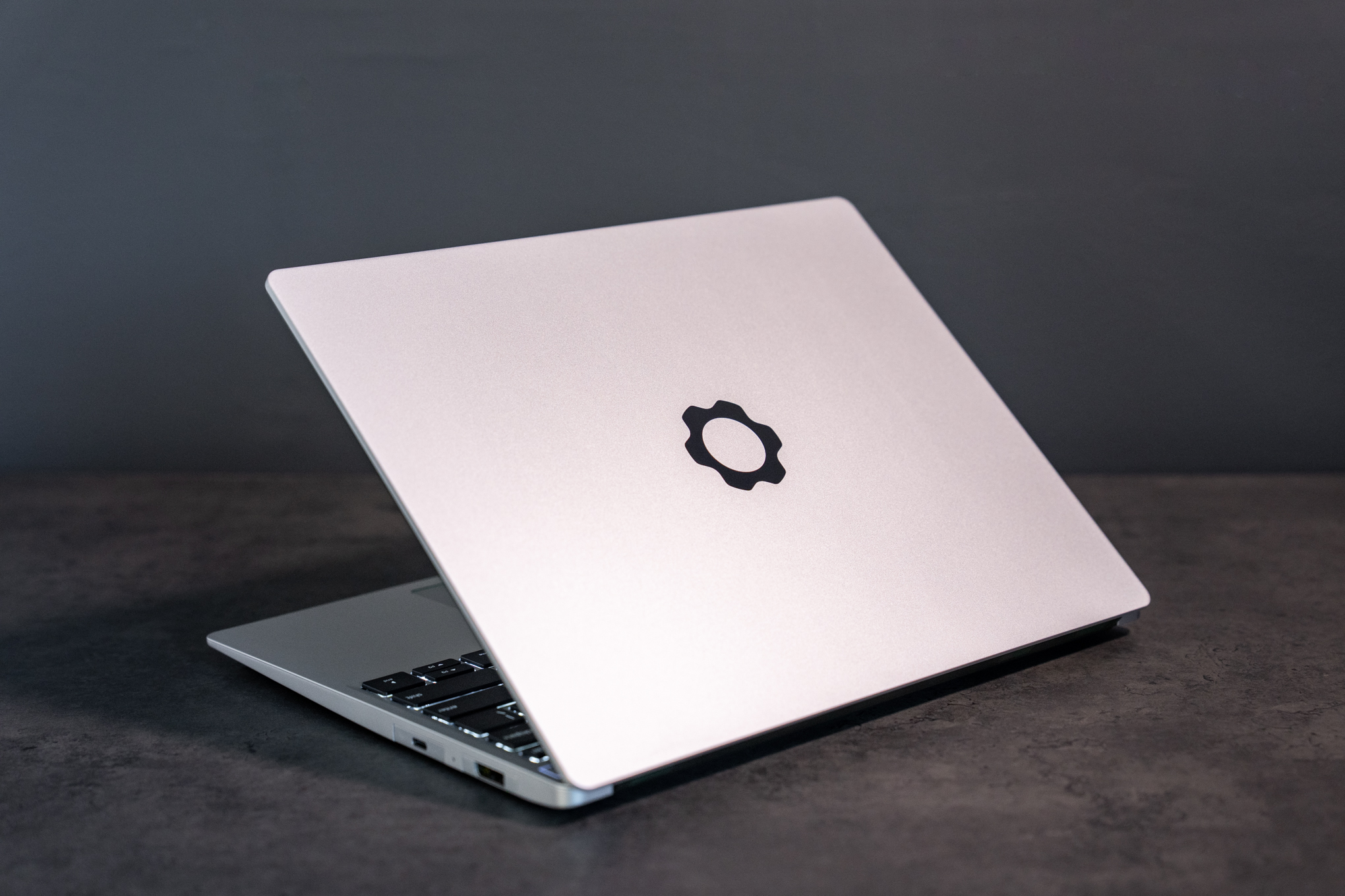 Framework Teases Extensive Linux Updates for April 21st Event