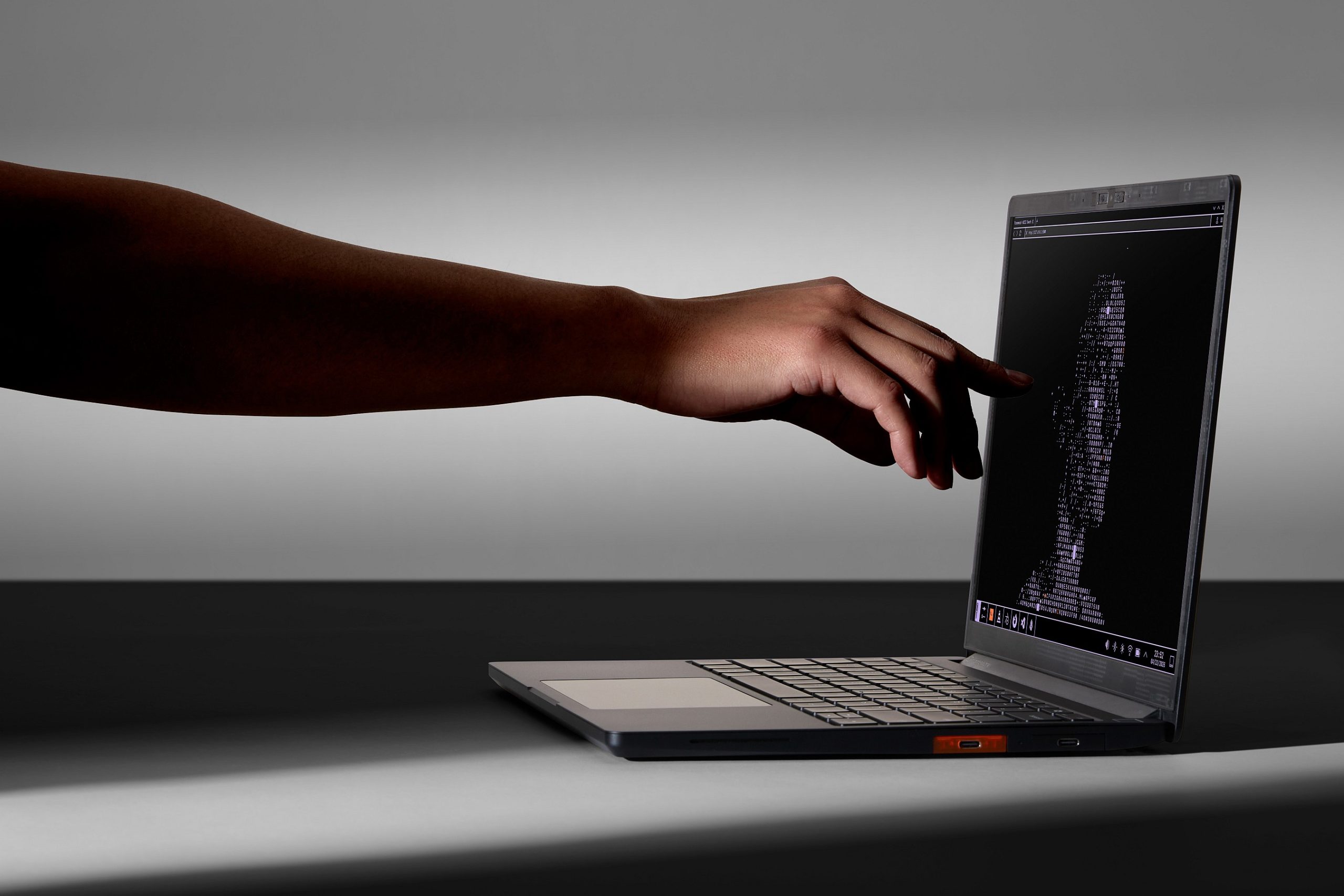 Framework Unveils Laptop 13 Pro, 'the MacBook Pro for Linux Users'