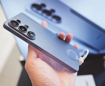 Galaxy S26 Cases Crafted to Resolve Camera Bump Problems