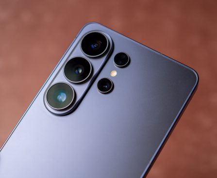 Galaxy S27 Ultra Might Redesign Camera by Removing Additional Telephoto Lens