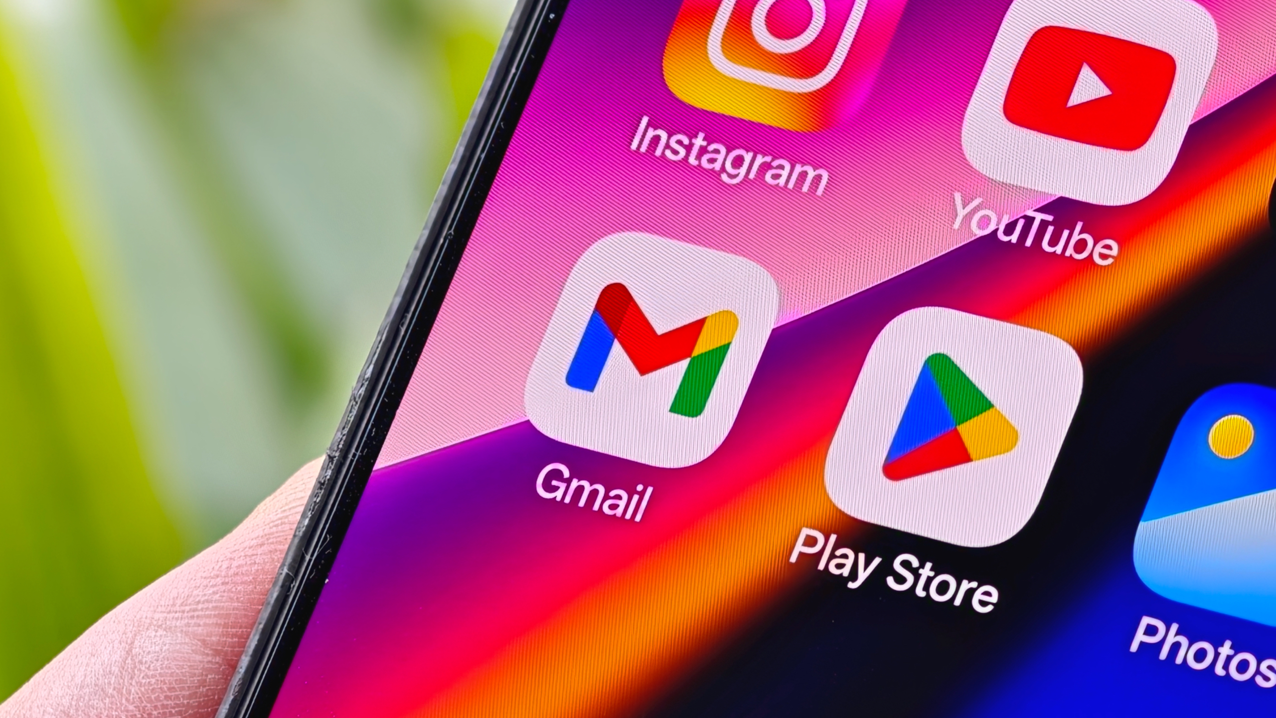 Google Apps, Comprising Gmail and Drive, Experience Significant Icon Overhaul