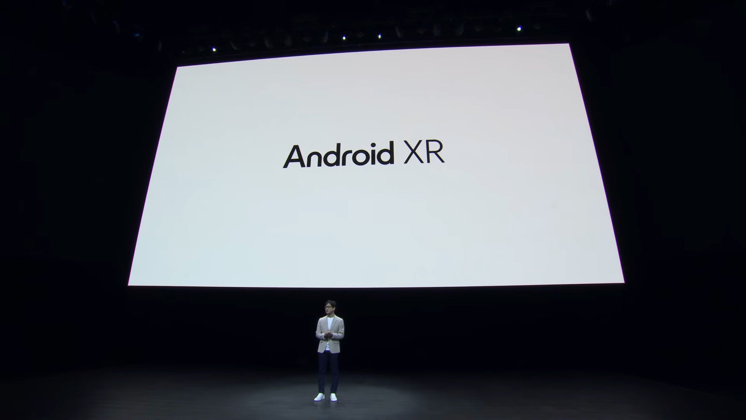 Google Collaborates with Gucci for Upcoming Smart Glasses Project