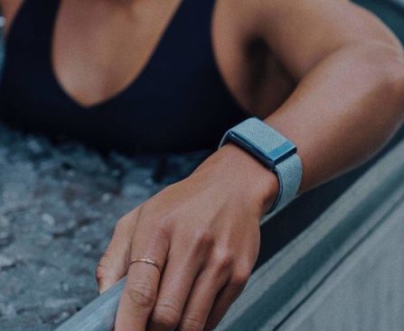 Google Introduces New Fitbit Inspired by Whoop, Revealed by Steph Curry