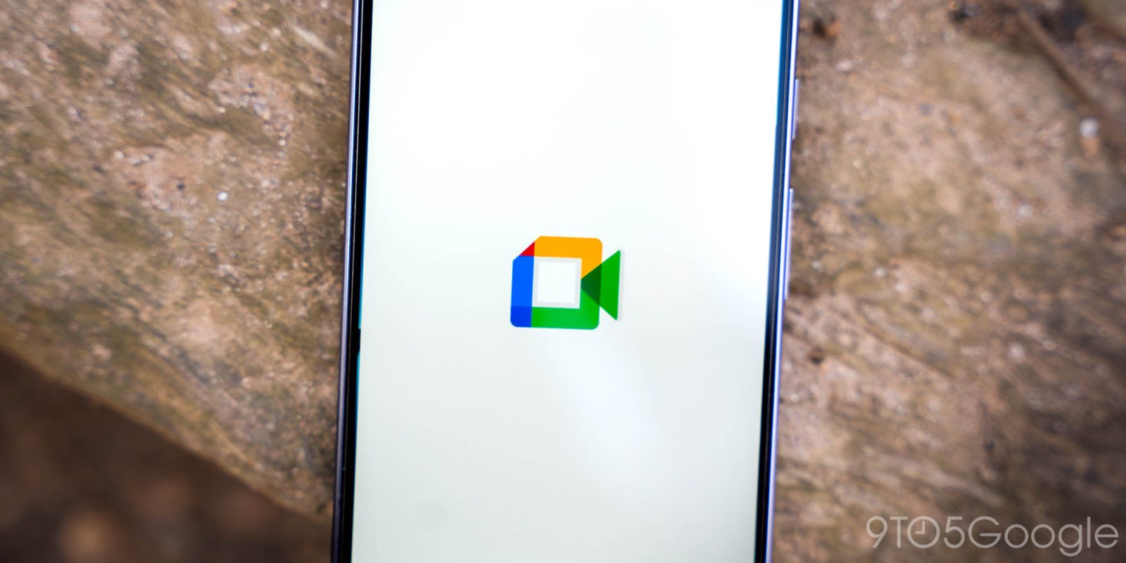 Google Meet Accessible on Apple CarPlay; Android Auto Compatibility Arriving Shortly