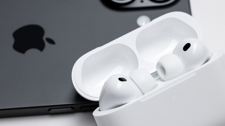 Grasping the Significance of AirPods Tracking Notifications: Their True Implications
