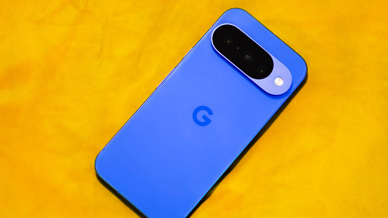 How to Modify the Brightness of the Flashlight on Your Google Pixel