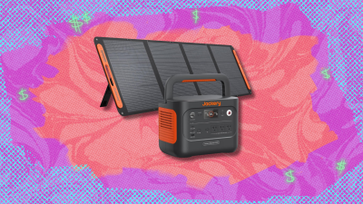 Jackery Explorer 1000 v2 Power Station: Now $698.99 (Normally Over $1,000) for a Limited Time