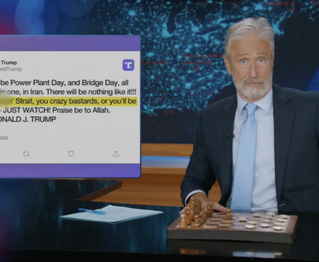 Jon Stewart Devotes 22 Minutes to Criticizing Trump's Iran Strategy
