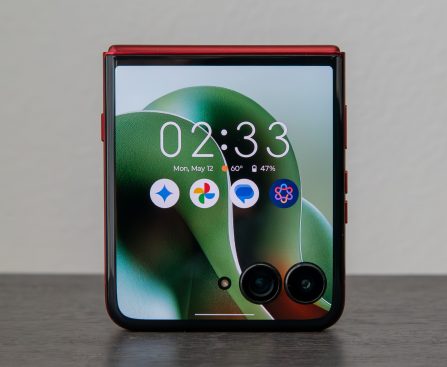 Key Takeaways from a Year-Long Journey with the Motorola Razr Ultra 2025